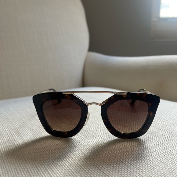 Prada Cateye Gradient Tortoise Brown Sunglasses - Picture 3 of 9